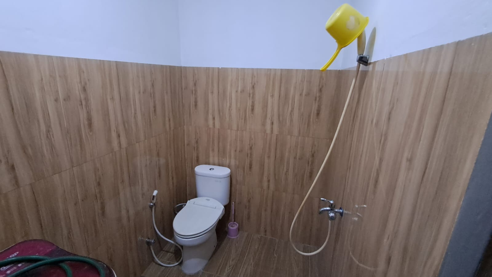 DiSewakan Rumah di Mekar Indah Residence Jababeka Cikarang